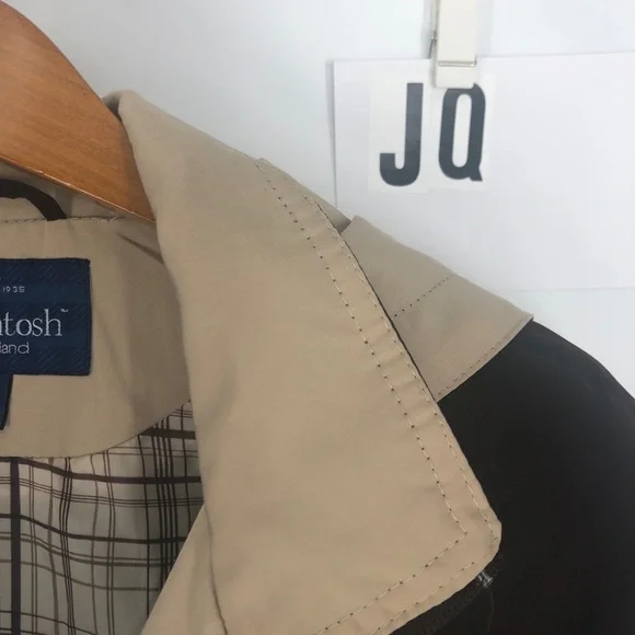 Mackintosh light weight jacket sz S - Picture 3 of 7